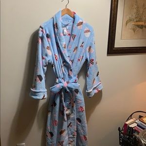 Oscar deLaRenta bathrobe